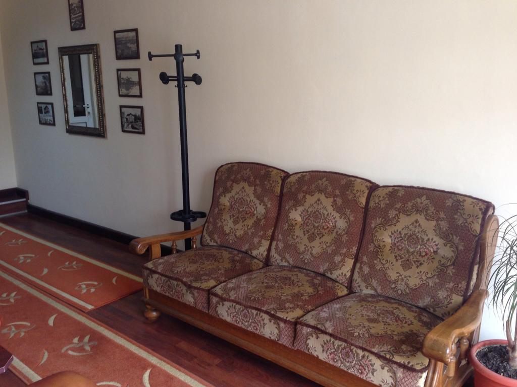 Hotel Pensiunea Diana à Făgăraş Extérieur photo